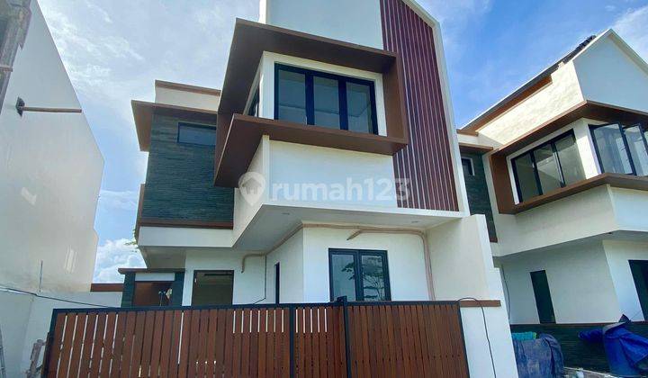 Rumah Semi Villa One Gate With Pool Area Kuta Selatan  1