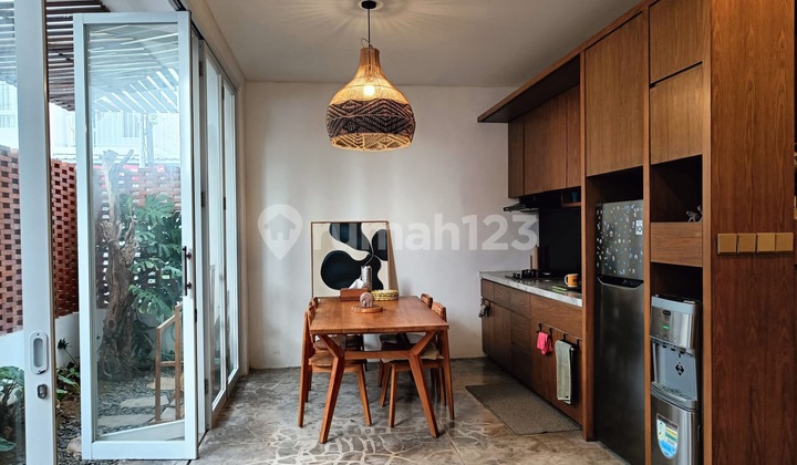 2-Storey Ready-to-Occupy House with Hook Position in South Denpasar