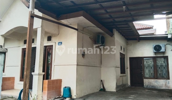 Rumah Lantai 1 Hitung Tanahnya Aja Area Denpasar Barat  2