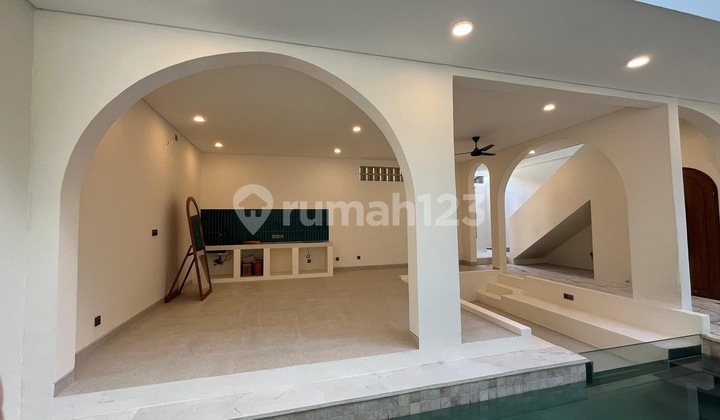 Modern New Villa Ready Unit Premium Location In The Center Of Canggu Bali Modern New Villa Ready Unit Premium Location In The Center Of Canggu Bali