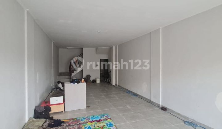 New Shop House Suitable for Business in Sesetan, South Denpasar Area