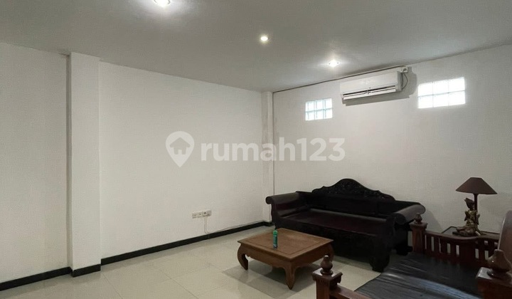 Rumah Disewakan Dekat ke Pantai Sanur Furnished 2