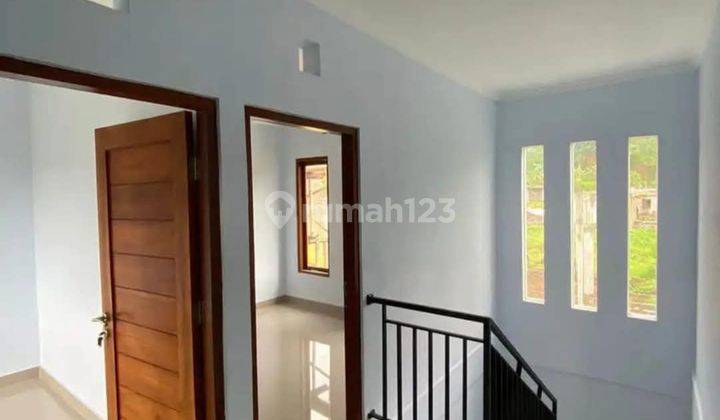 Rumah 2 Lantai Minimalis Dalam Cluster Modern Di Kota Tabanan  2