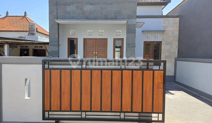Rumah Baru Siap Huni Dekat Ke Pantai Sanur 1