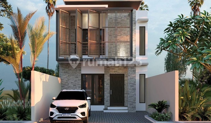 Rumah Baru Modern 2 Lantai Jalan Puputan di Pusat Renon