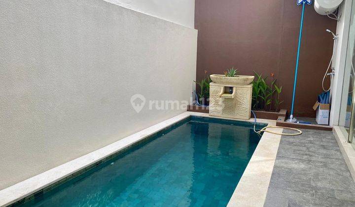 Rumah Semi Villa One Gate With Pool Area Kuta Selatan  2