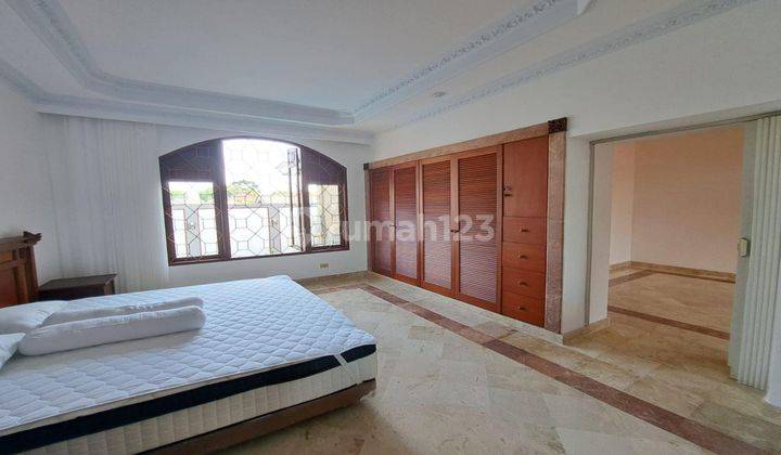 Luxury Semi Villa House With Pool In Renon Elite Location 2