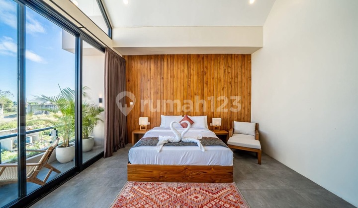 New Villa Ready to Live In, One Step to the Beach in Jimbaran 2