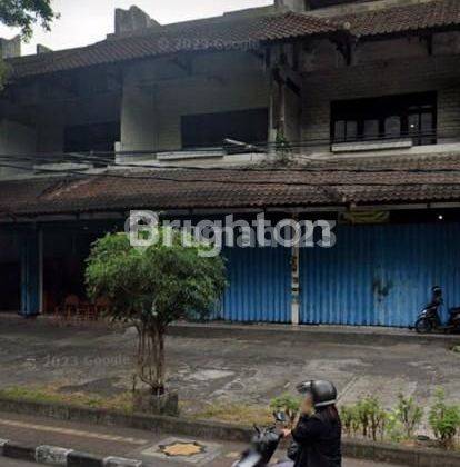 SHOP SHOP PAINT BLUE ON JALAN IMAM BONJOL FACING WEST 1