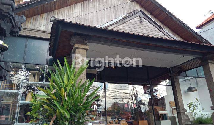 Large Shophouse For Office and Workshop In Kerobokan 1