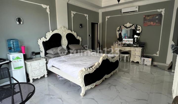 Shop For Retail And 3 Bedroom Apartments In Seminyak