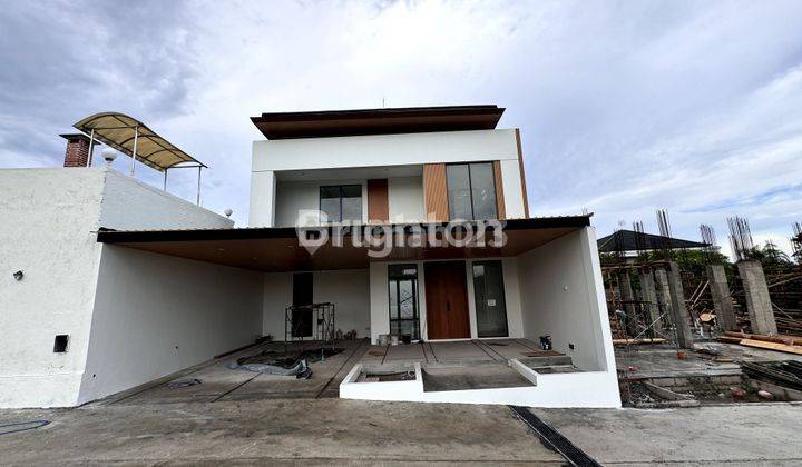 NEW LUXURY VILLA RESIDENCE UMALAS KEROBOKAN DUKUH INDAH STREET 1