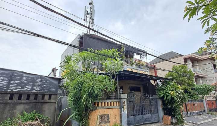 Rumah 102/120 3 Kt 2 Km Batubulan bisa KPR Rumah 102/120 3 Kt 2 Km Batubulan bisa KPR