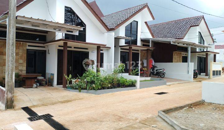 Rumah 1lantai minimalis modern terbaru dikota depok surat SHM  2