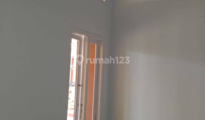 Dijual rumah dikota Depok lokasi strategis  6