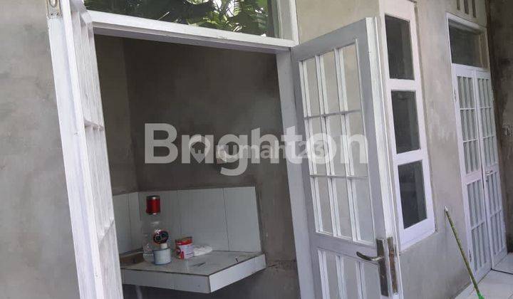 Rumah kost dua lantai di dekat Nusa dua bali  2