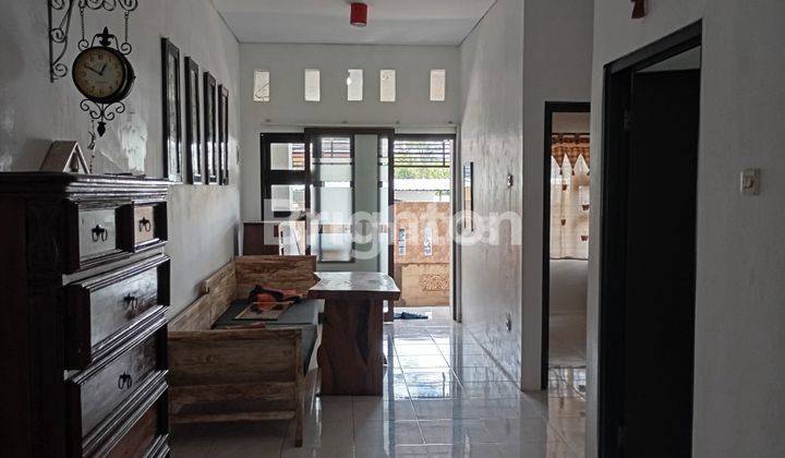 Rumah minimalis modern di dekat gwk Ungasan Bali 1