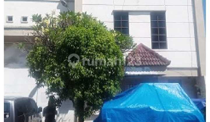 Gudang di Wadungasri Sidoarjo