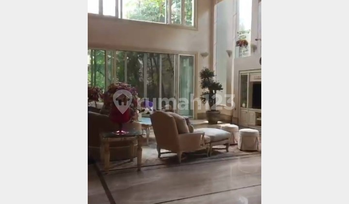 Rumah Bagus & Strategis di Pusat Kota Surabaya 2