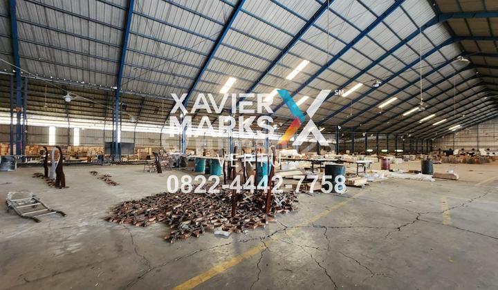 Former factory in Purwosari Pasuruan, strategic access still good. Former factory in Purwosari Pasuruan, strategic access still good.