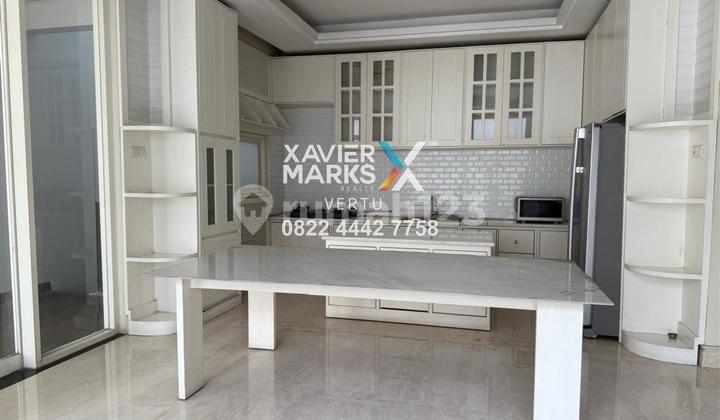 Rumah Mewah di Royal Residence Surabaya Barat 2