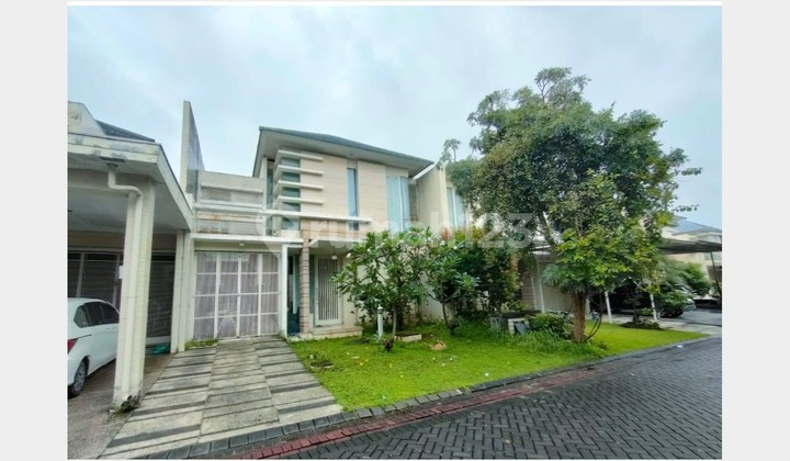 Affordable House in Pakuwon Indah, Near G-Walk & Univ, Ciputra Sby 2