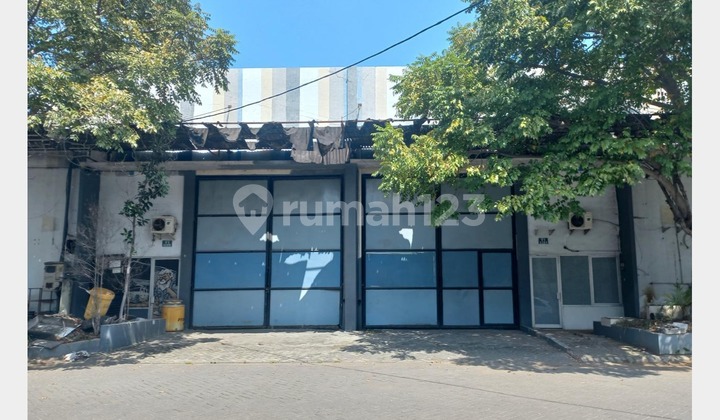 Gudang Jejer 2 Murah Pol di Safe N Lock, Strategis di Sidoarjo Gudang Jejer 2 Murah Pol di Safe N Lock, Strategis di Sidoarjo