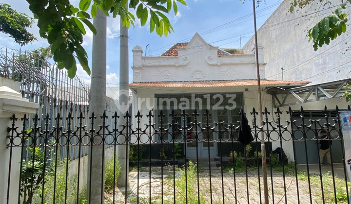 Rumah Kolonial Surabaya Pusat Kota Strategis Cocok Untuk Bisni