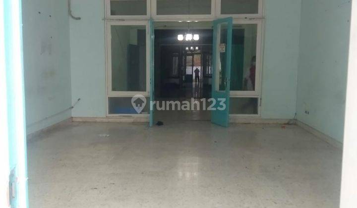 Disewakan Rumah Di Jalan Strategis Ccook Untuk Segala Macam Usaha Di Embong Kenongo 3