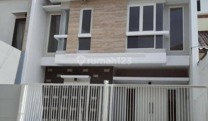 Rumah 2 Lt Gress Minimalis Purimas Rungkut. Cuma 2 M An 1