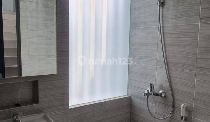 Disewakan Rumah Baru Siap Huni Di Perumahan Grand Pakuwon 5