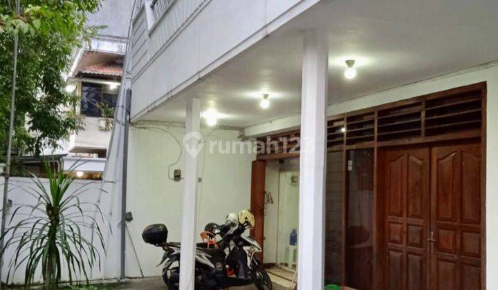 Rumah 3 Lantai Lokasi 0 Jln Raya Dukuh Kupang 2