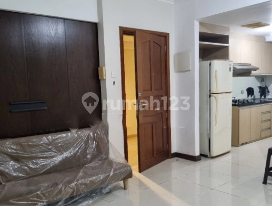 Apartemen 3 Br Waterplace 850jt Pakuwon Surabaya Semi Furnish