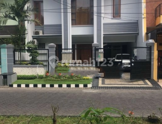 Rumah 2Lt Terawat Babatan Pratama Wiyung Surabaya Bagus banget Turun Harga