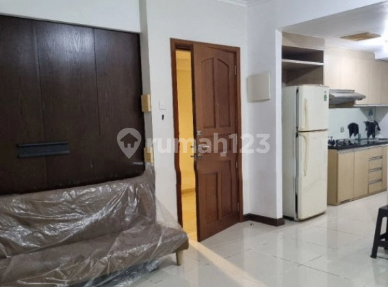 Apartment 850 million Pakuwon West Surabaya Furnished View Pool