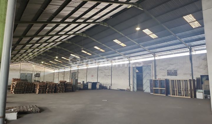Warehouse Kalianak 8 million/meter Surabaya Area 11650m2 Trapezoidal Shape Warehouse Kalianak 8 million/meter Surabaya Area 11650m2 Trapezoidal Shape