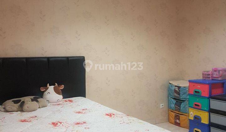 Rumah 2 Lantai di Jual di Taman Semanan Indah, Jakarta Barat 2