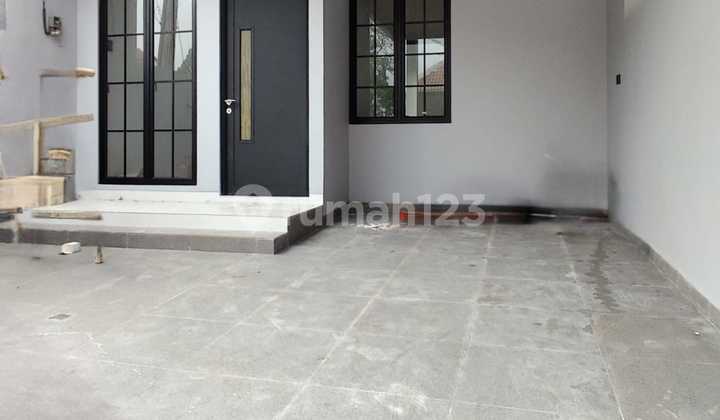 Rumah 2 Lantai SHM Siap Huni di Taman Harapan Baru, Bekasi 2