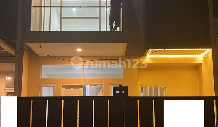 Nice House SHM, Imperial Gading Housing, North Jakarta Nice House SHM, Imperial Gading Housing, North Jakarta