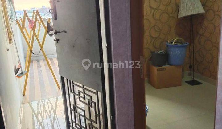 Rumah 2 Lantai Di Lengkapi Taman di Jual di Cluster Arana 2