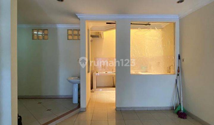 Rumah Luas 3 Lantai di Jual di Sunter, Jakarta Utara 2