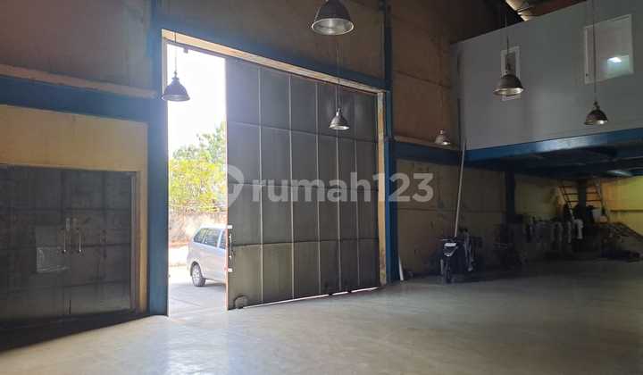 Gudang Bagus 961 m2 HGB jalan Yos Sudarso, Jakarta Utara 2