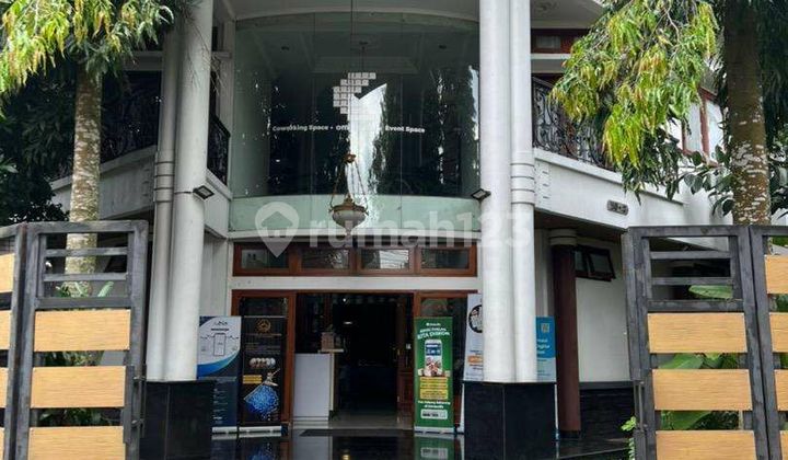 Best Price! Luxury homes and offices in Dago Atas, Bandung Best Price! Luxury homes and offices in Dago Atas, Bandung