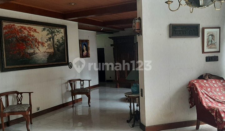 Murah! Rumah terawat strategis dkt kampus maranatha kota Bandung 2