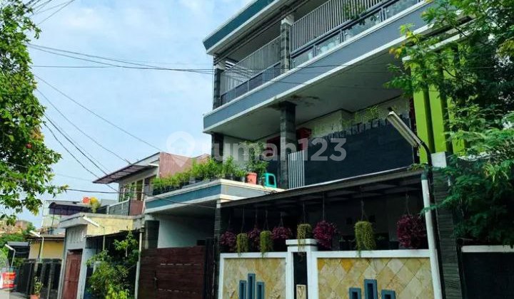 Murah! Rumah dan Kosan 17 kamar strategis di Cicadas Bandung Murah! Rumah dan Kosan 17 kamar strategis di Cicadas Bandung