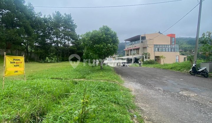 Tanah matang siap bangun kontur datar di Resor Dago Bandung Tanah matang siap bangun kontur datar di Resor Dago Bandung