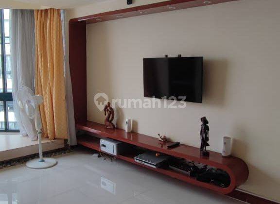 Kondo Taman Anggrek, 2+1 Bedrooms, Lokasi Strategis