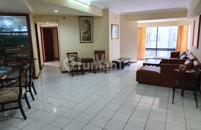 Kondominium Taman Anggrek, 3+1 Bedrooms, Luas