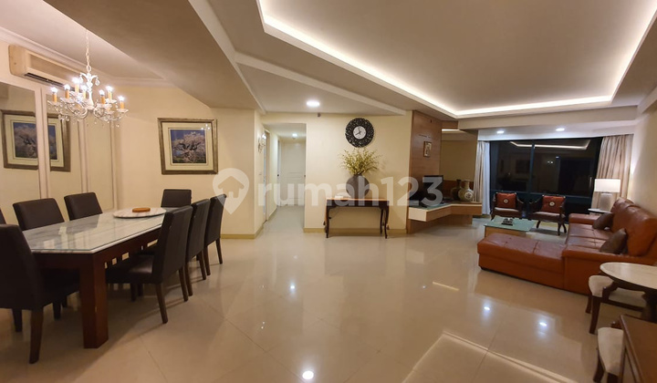 Kondominium Taman Anggrek, 3+1 Bedrooms Furnish Bagus Kondominium Taman Anggrek, 3+1 Bedrooms Furnish Bagus