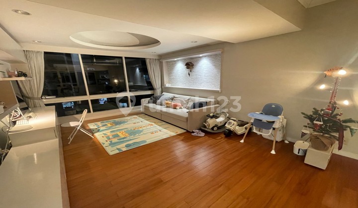 Kondominium Taman Anggrek, 2+1 Bedrooms, Unit Sudut 2